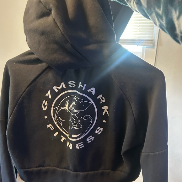 Gymshark Cropped Hoodie - Picture 1 of 2